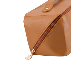 Verona Essentials Bag by Happyway Promotions