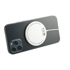 MagClick™ Fast Wireless Charging Pad